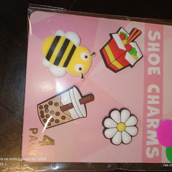 Shoe Charms 2 4 Packs - Fun Designs Brand New Croc Charm - Picture 2 of 3